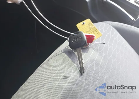 2018 Toyota Tacoma Sr из США, поврежденный, VIN 5TFAX5GN7JX104962